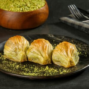 Antepce Kadayıf Fıstıklı Midye Baklava